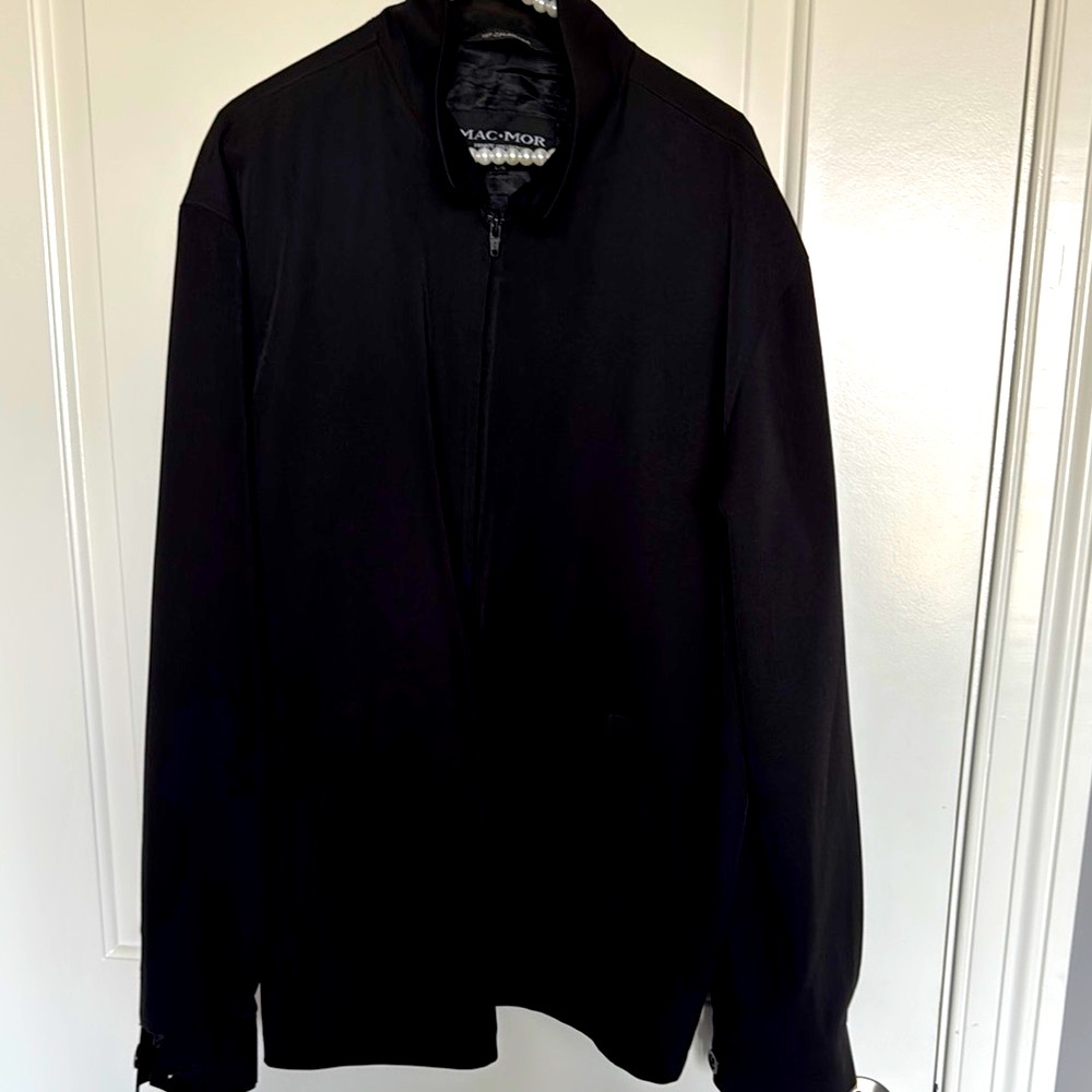 Stylish Black Outerwear